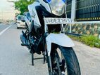 Honda CB Hornet White 2016