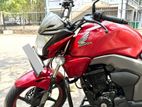 Honda CB Trigger 2015
