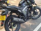 Honda CB Trigger 2015