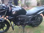 Honda CB Trigger 2015