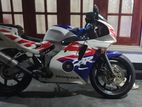 Honda CBR 2002