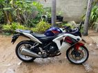 Honda CBR 2015