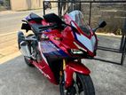Honda CBR 250RR 2025
