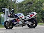 Honda CBR 250RR 250 2005