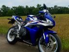 Honda CBR 600RR 2011