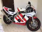 Honda CBR Gullarm 2002