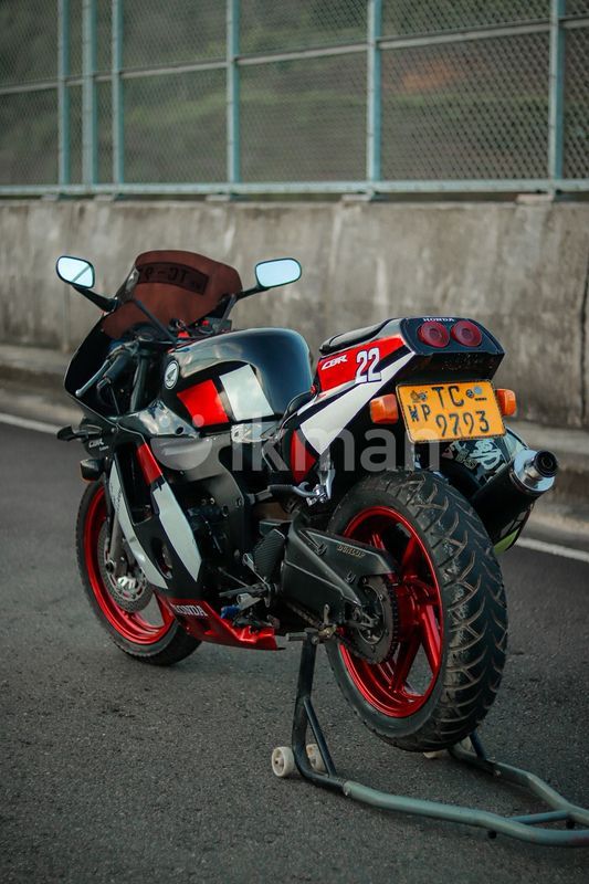 Honda CBR GULLARM 2007 විකිණීමට මාතර නගරය ikman