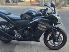 Honda CBR250R 2016