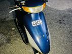 Honda Dio 2000