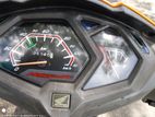 Honda Dio on light 2017