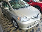 Honda Fit Aria 2005