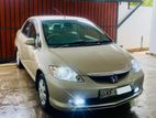 Honda Fit Aria 2005