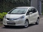 Honda Fit GP1 Navi Premium 2013