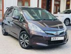 Honda Fit GP1 NAVI PREMIUM 2013
