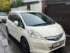 Honda Fit GP1 Navi Premium 2013