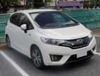 Honda Fit GP5 2013 සඳහා leasing 85% ක් දිවයිනේ අඩුම පොලියට වසර 7කින්