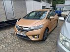 Honda Fit gp5 s grade 2014