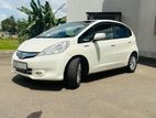 Honda Fit Hybrid 2012