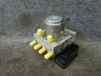 Honda Fit Insight / GP2 ABS Actuator