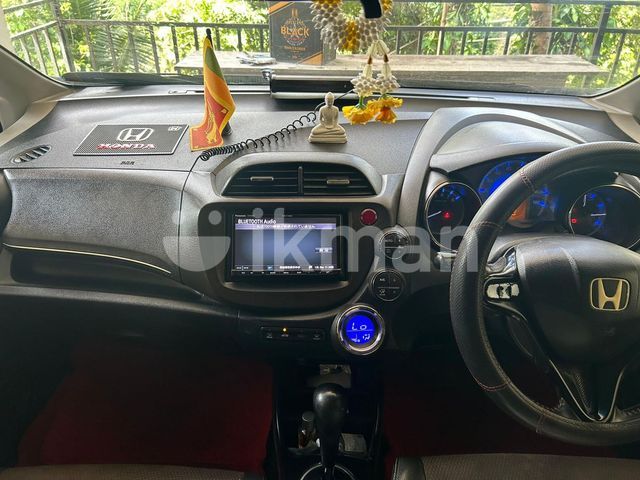 Honda Fit Shuttle 2013 photo 3