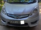 Honda Fit Shuttle 2013