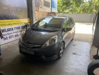Honda Fit Shuttle 2013