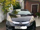 Honda Fit Shuttle 2014