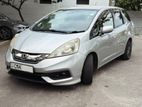 Honda Fit Shuttle 2014