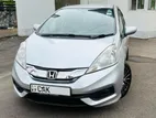 Honda Fit Shuttle 2014