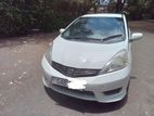 Honda Fit Shuttle 2014
