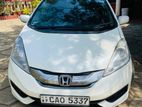 Honda Fit Shuttle 2014