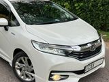 Honda Fit Shuttle 2016