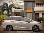 Honda Fit Shuttle GP 7 Navi-premium 2016