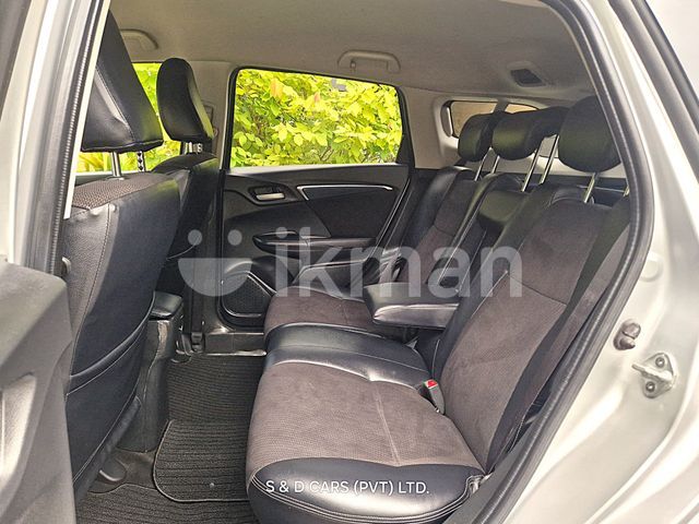 Honda Fit Shuttle 2016 photo 5