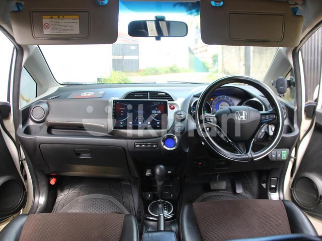Honda Fit Shuttle 2013 photo 2