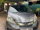 Honda Fit Shuttle GP2 Navi Premium 2014