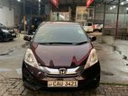Honda Fit Shuttle Navi premium 2014