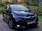 Honda Fit Shuttle NAVI-Premium (GP 7) 2016