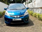 Honda Fit shuttle New Car For Rent.
