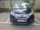 Honda Freed premium 2012