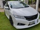 Honda Grace 2014