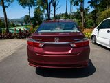 Honda Grace 2015