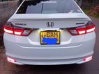 Honda Grace Ex 2015