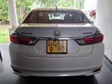 Honda Grace Ex 2015