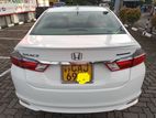 Honda Grace Lx 2015