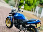 Honda Hornet 130ch 2007