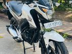 Honda Hornet 160 2017