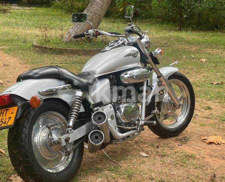 Honda Magna 250 2004 for Sale in Marawila ikman Honda Magna 250 2004 for Sale in Marawila ikman