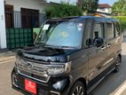 Honda N-Box Custom 2023