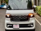 Honda N-Box Custom 2024